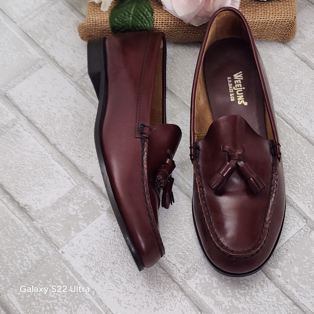 G.H. Bass & Co. Men's Burgundy Leather Tassel Loafers